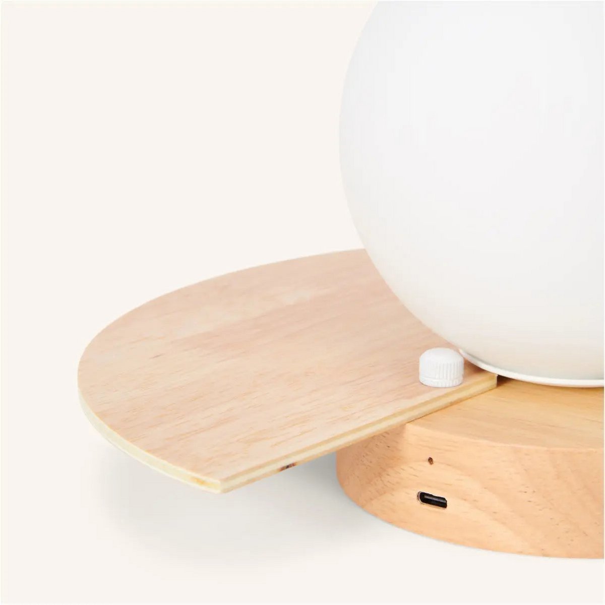 Wandlamp Kane lichtbruin, draadloos & oplaadbaar